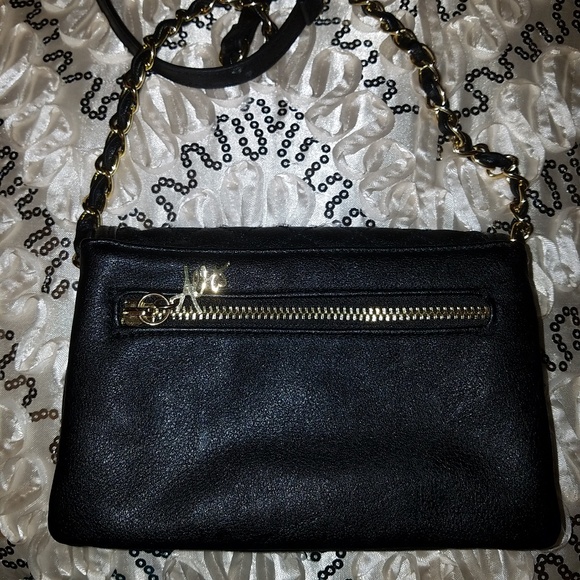 Black crossbody purse - Picture 7 of 8